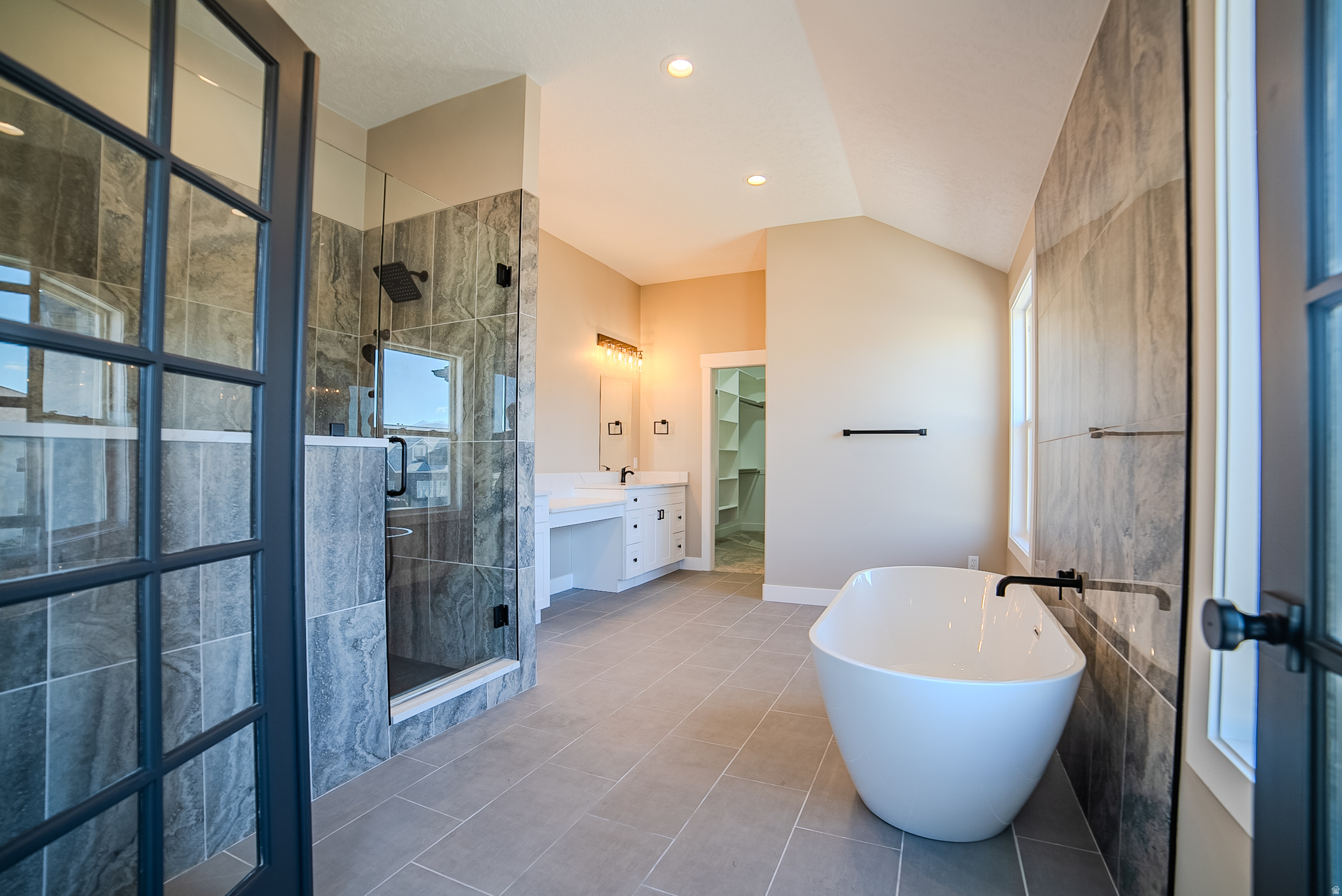 JORDAN MEADOW ESTATES - Residential