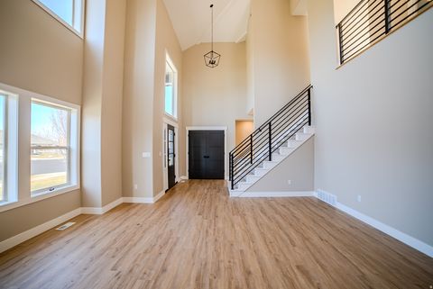 Tiny photo for 11711 STONE CREST CIR, Riverton, UT 84065 (MLS # 2125185)