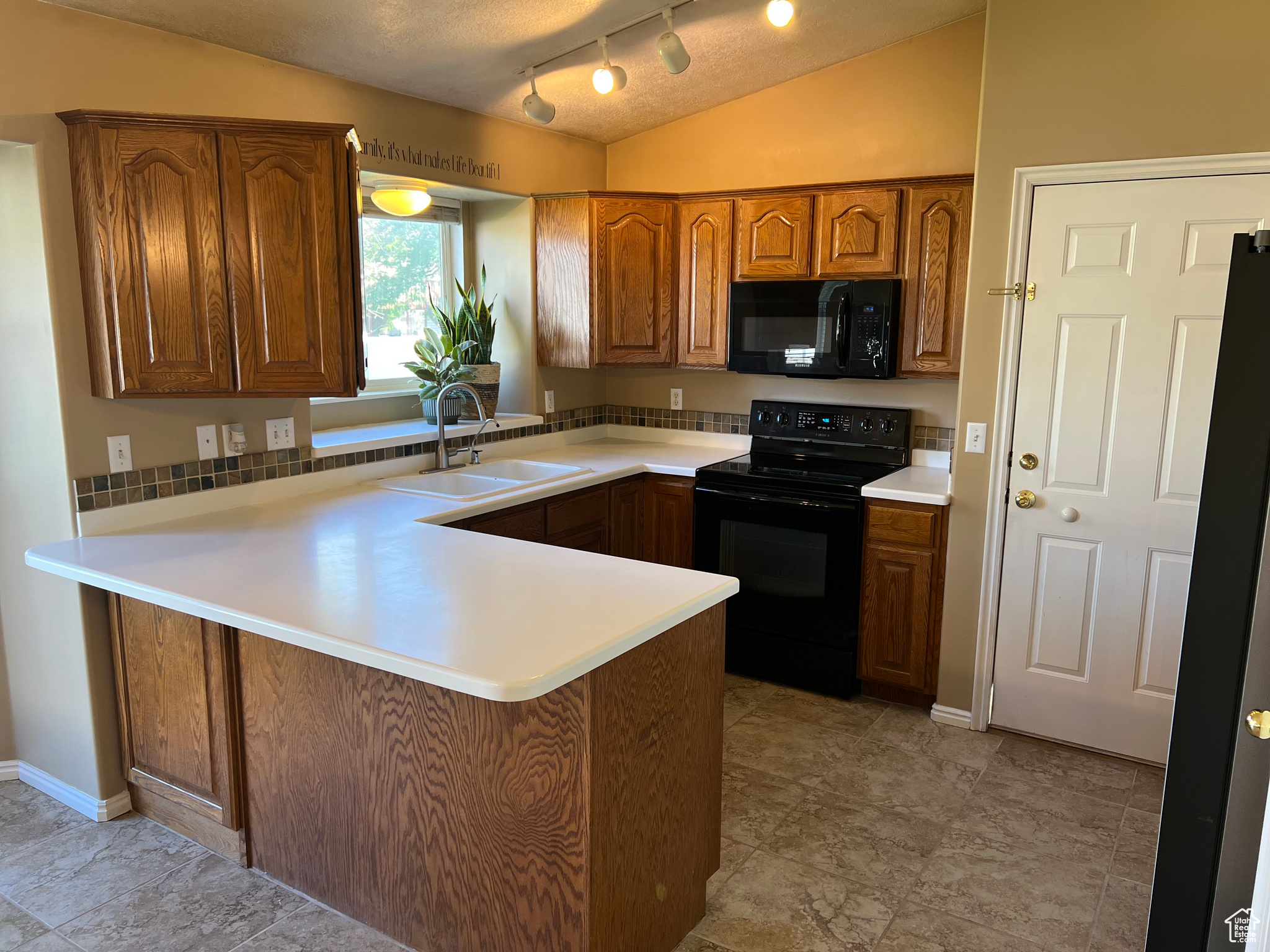HEATHERWOOD SUB - Residential