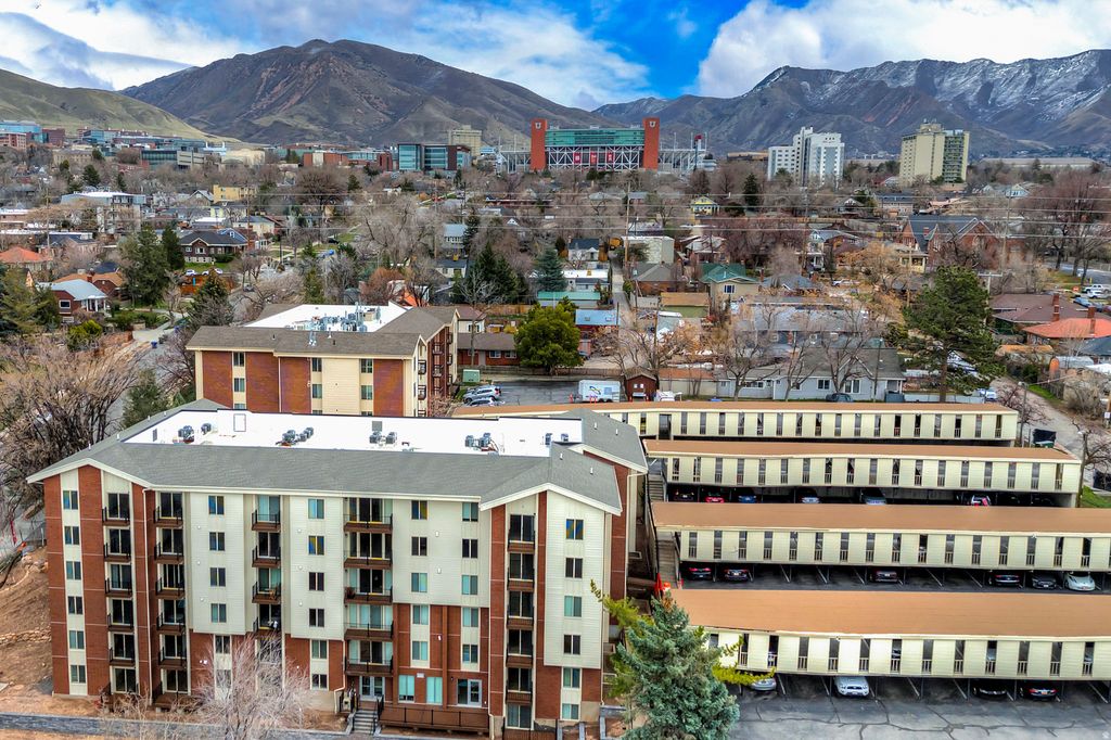 Photo of 1032 E 400 S #303B, Salt Lake City, UT 84102 (MLS # 2142506)