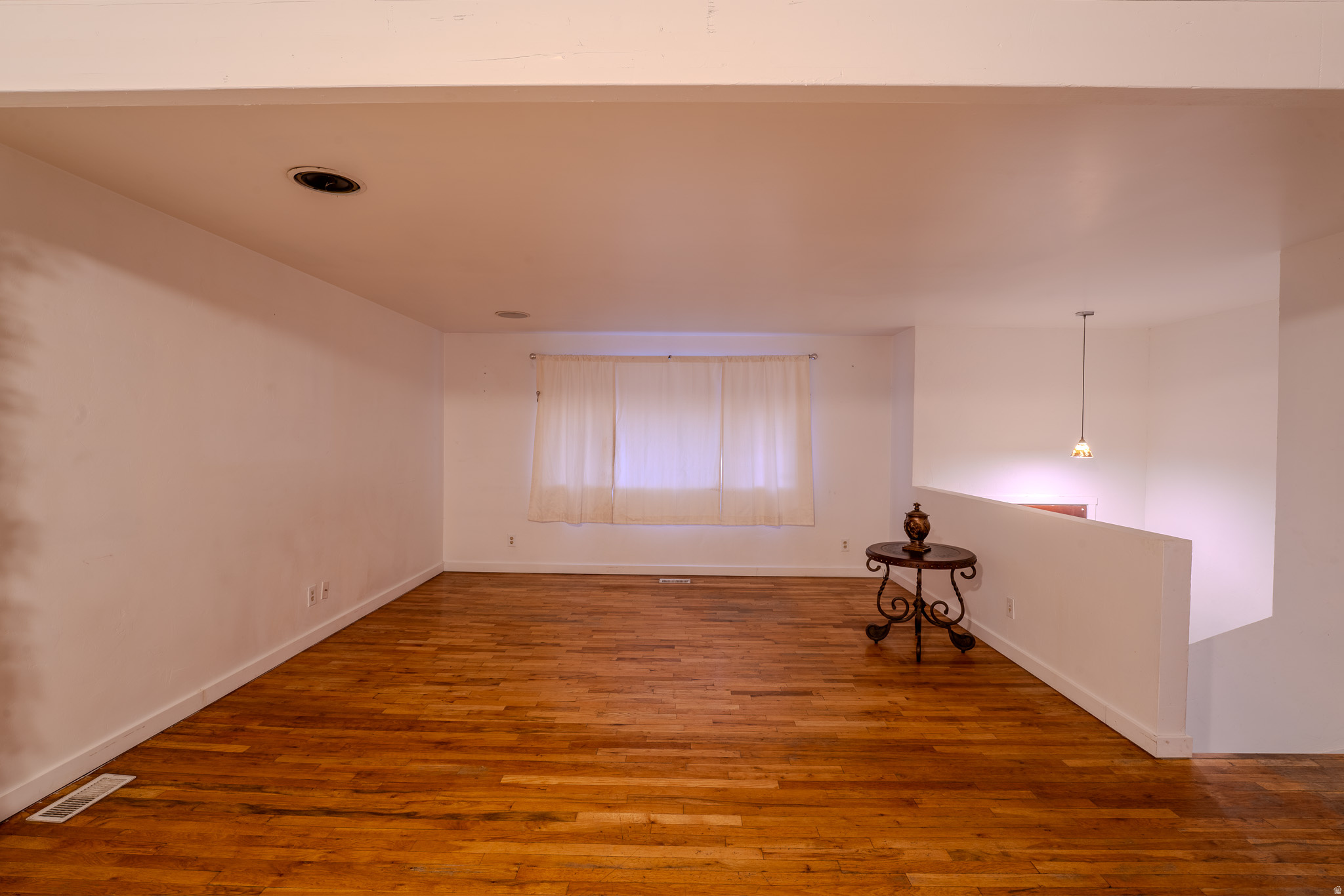 WHITE CITY - Residential