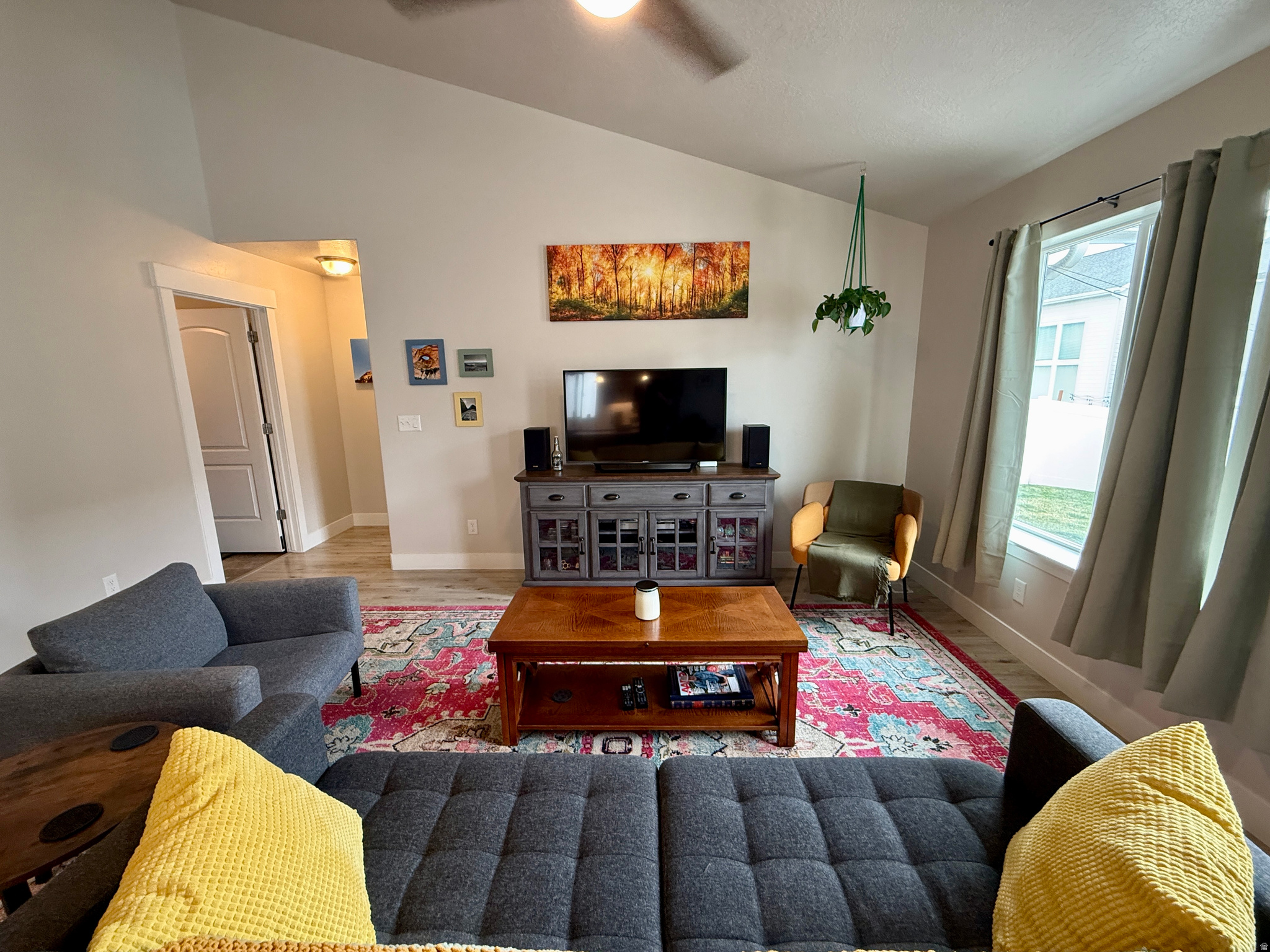 QUAILHILL - Residential