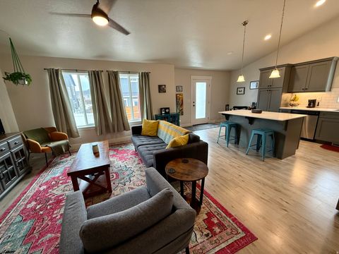 Tiny photo for 128 N FOXMOOR WAY, Saratoga Springs, UT 84045 (MLS # 2147323)