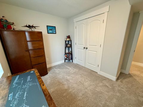Tiny photo for 128 N FOXMOOR WAY, Saratoga Springs, UT 84045 (MLS # 2147323)