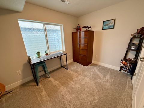 Tiny photo for 128 N FOXMOOR WAY, Saratoga Springs, UT 84045 (MLS # 2147323)