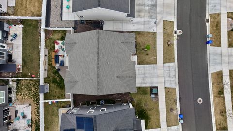 Tiny photo for 128 N FOXMOOR WAY, Saratoga Springs, UT 84045 (MLS # 2147323)