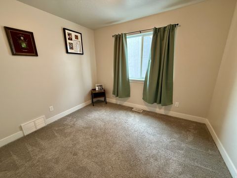 Tiny photo for 128 N FOXMOOR WAY, Saratoga Springs, UT 84045 (MLS # 2147323)
