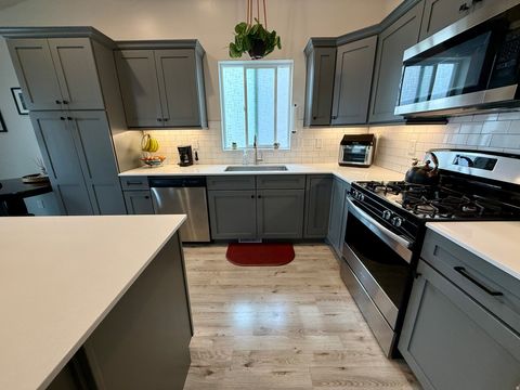 Tiny photo for 128 N FOXMOOR WAY, Saratoga Springs, UT 84045 (MLS # 2147323)