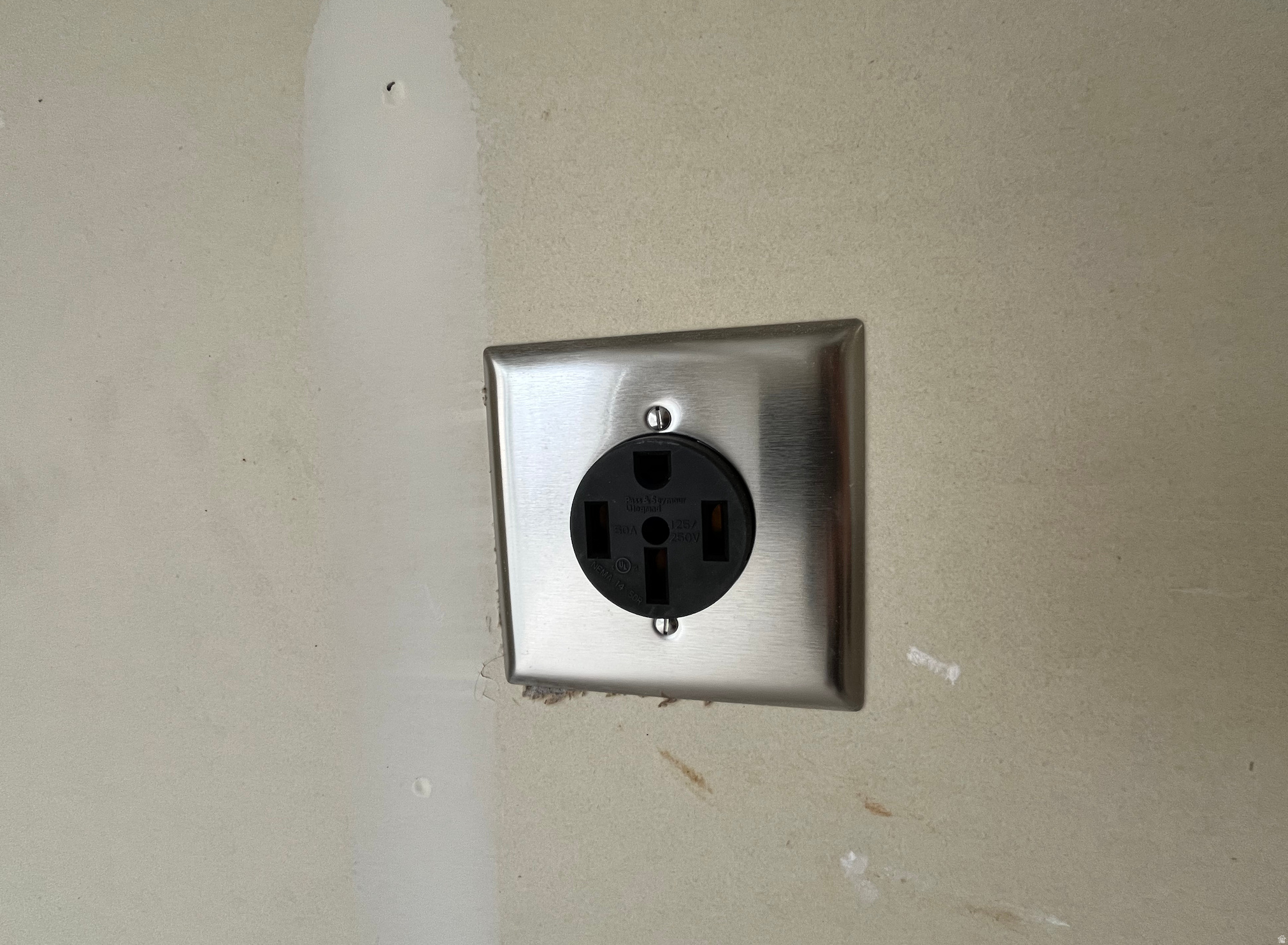 HUNTINGTON RANCH - Residential Income