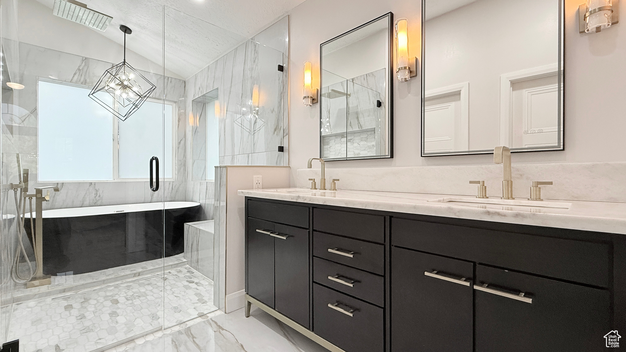CRANBERRY HILL - Residential
