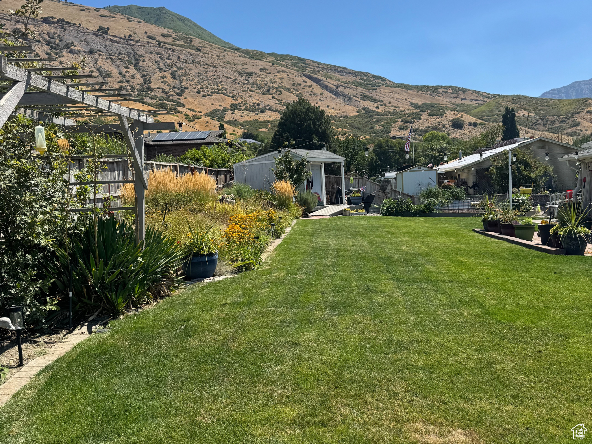 BLACKHAWK ESTATES - Residential