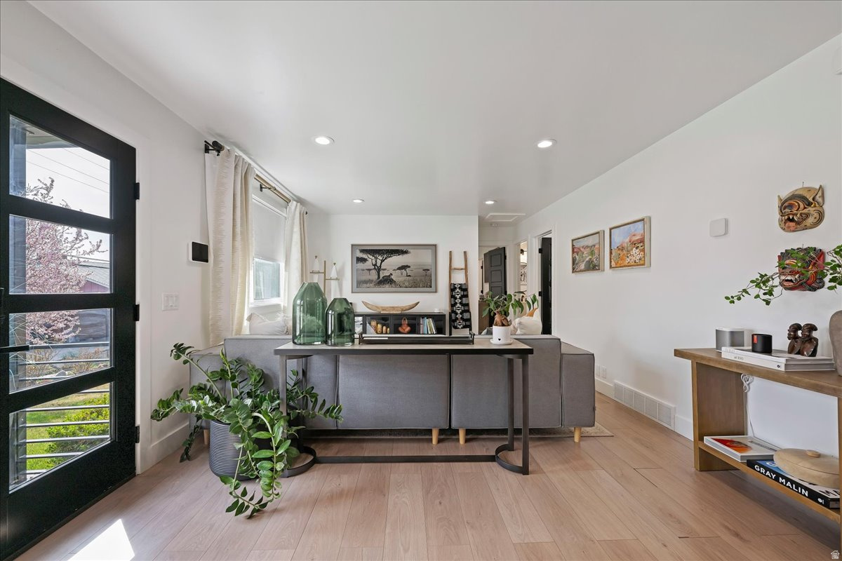 GRANDVIEW GARDENS - Residential