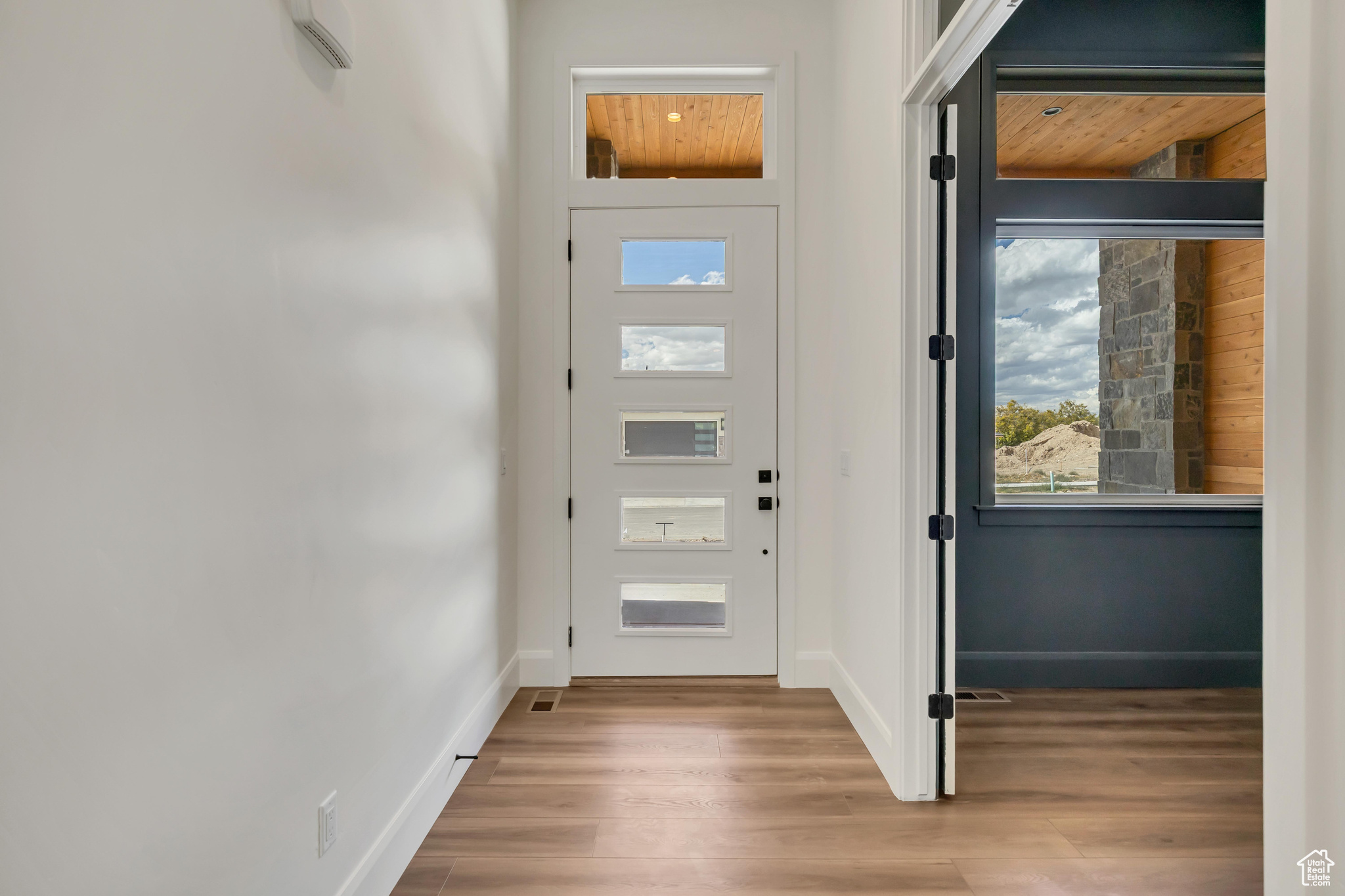 ABBEY ROAD COMMUNITY - Residential