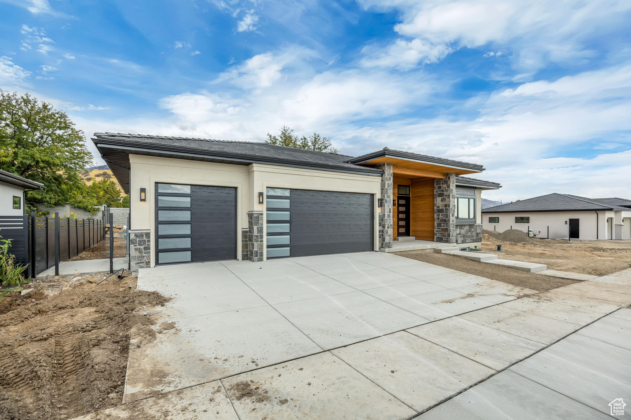 ABBEY ROAD COMMUNITY - Residential