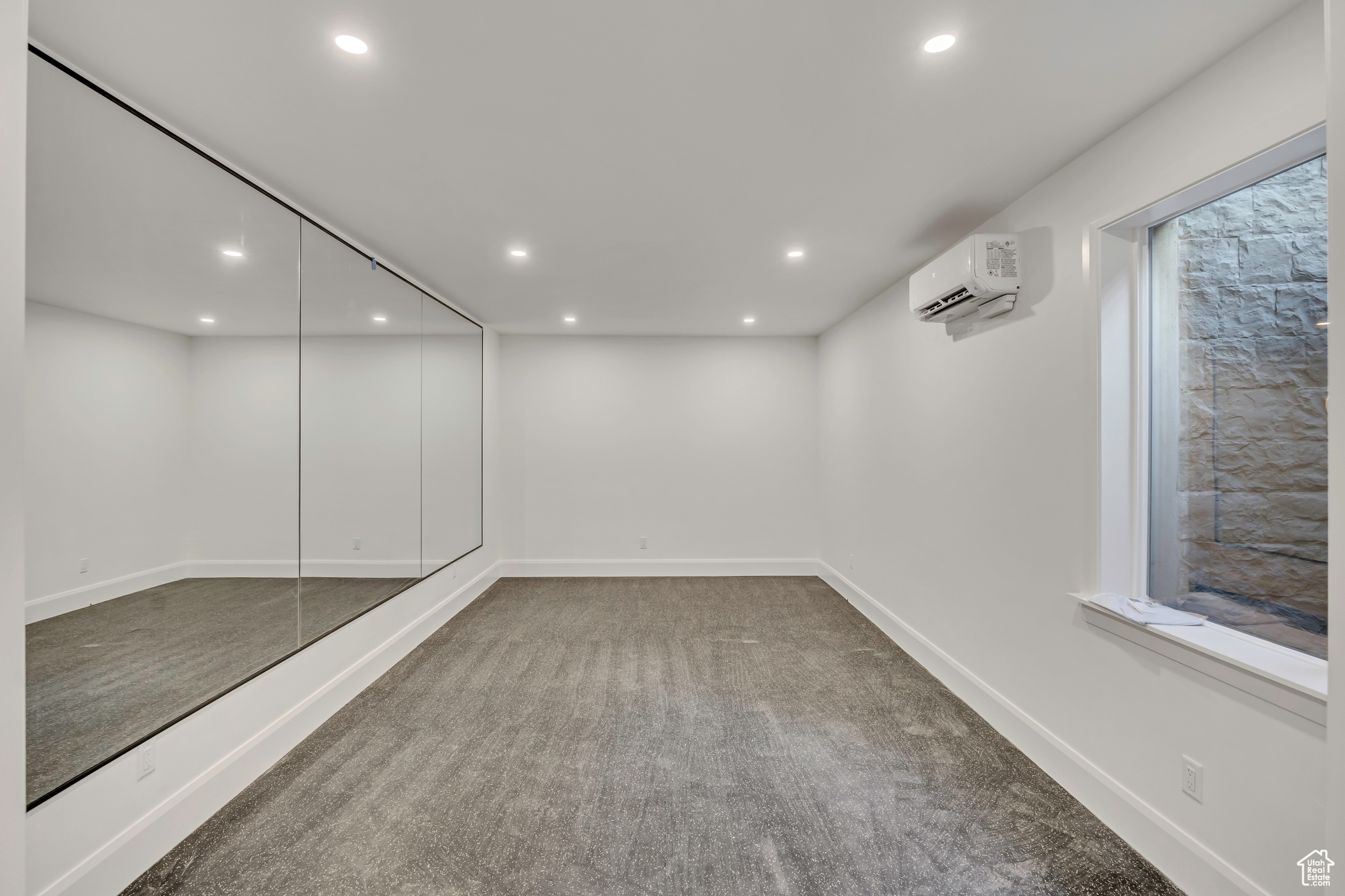 ABBEY ROAD COMMUNITY - Residential