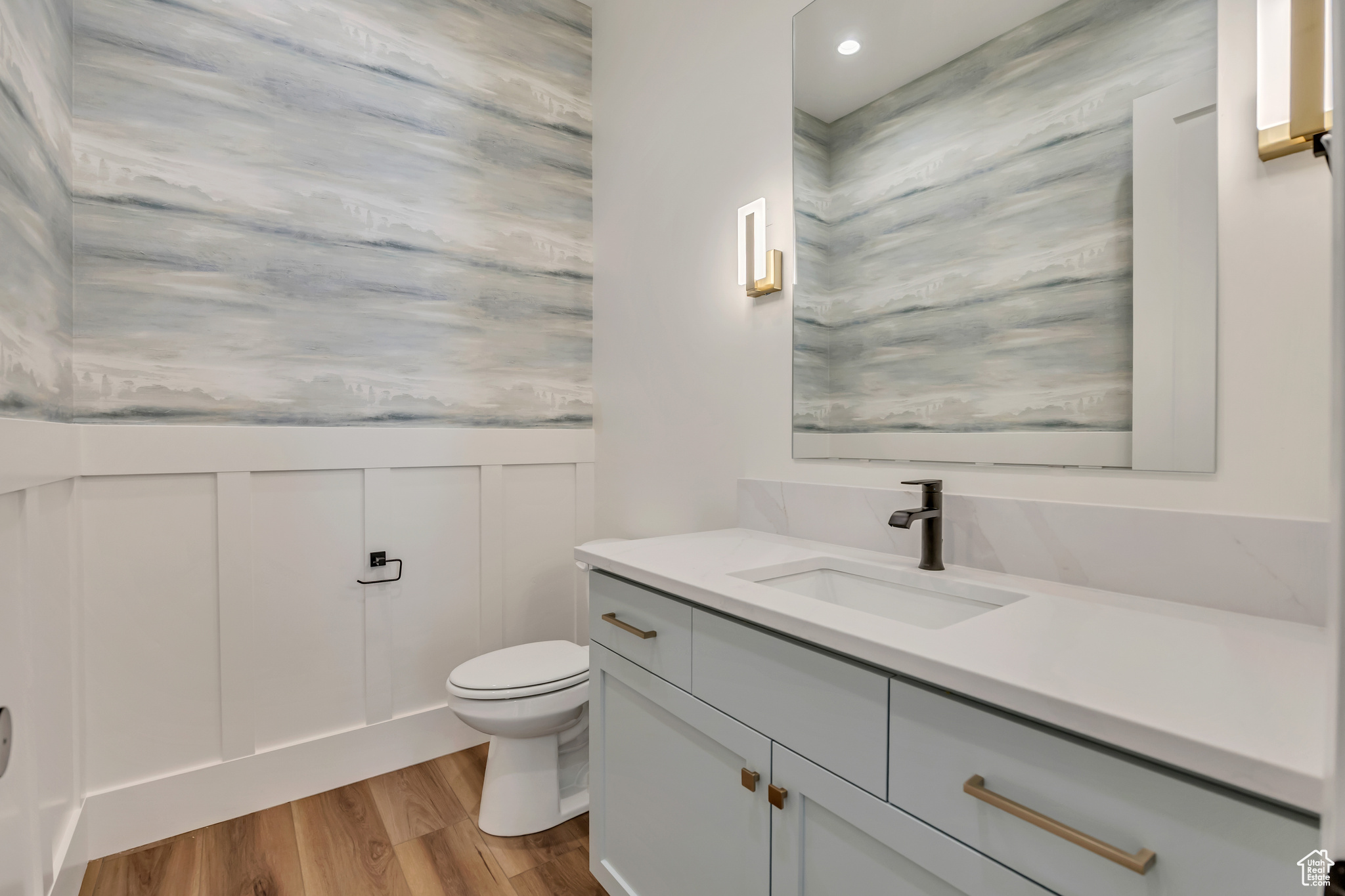 ABBEY ROAD COMMUNITY - Residential