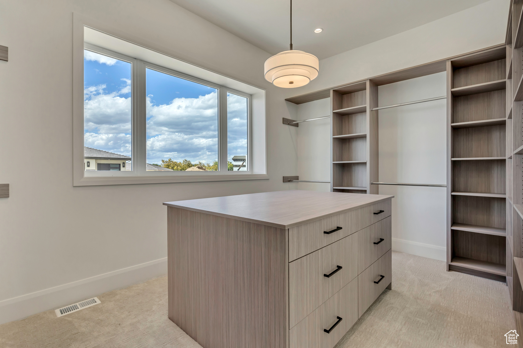 ABBEY ROAD COMMUNITY - Residential