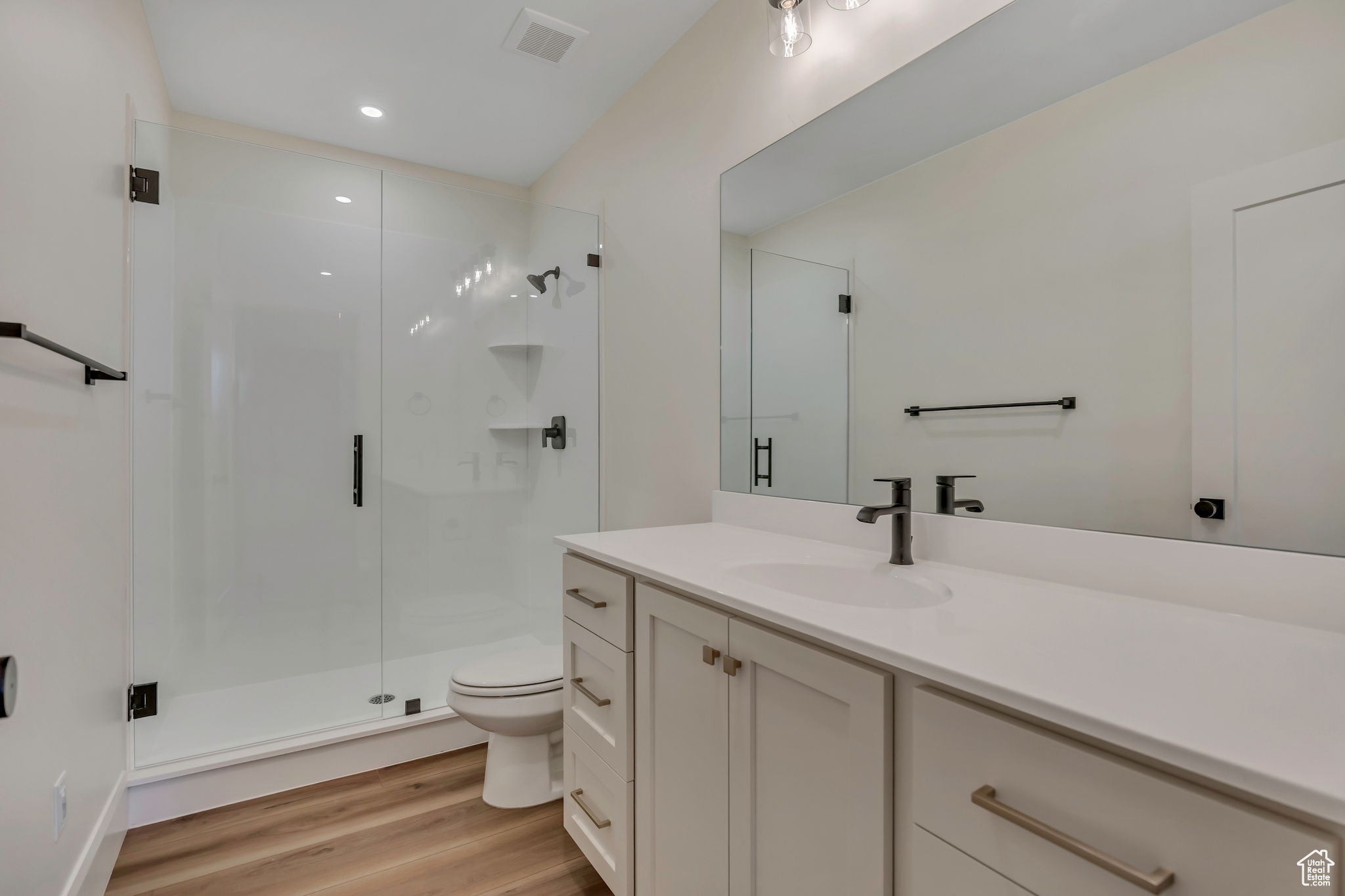 ABBEY ROAD COMMUNITY - Residential