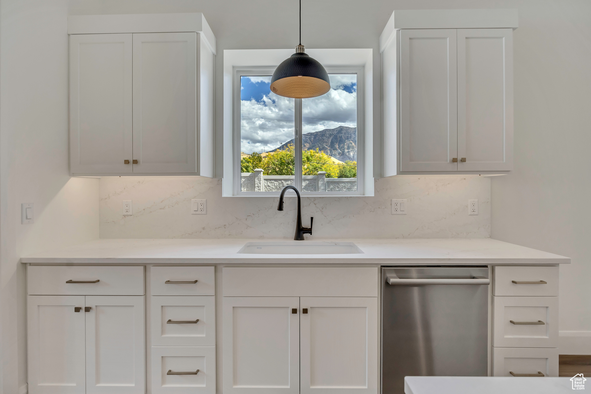 ABBEY ROAD COMMUNITY - Residential