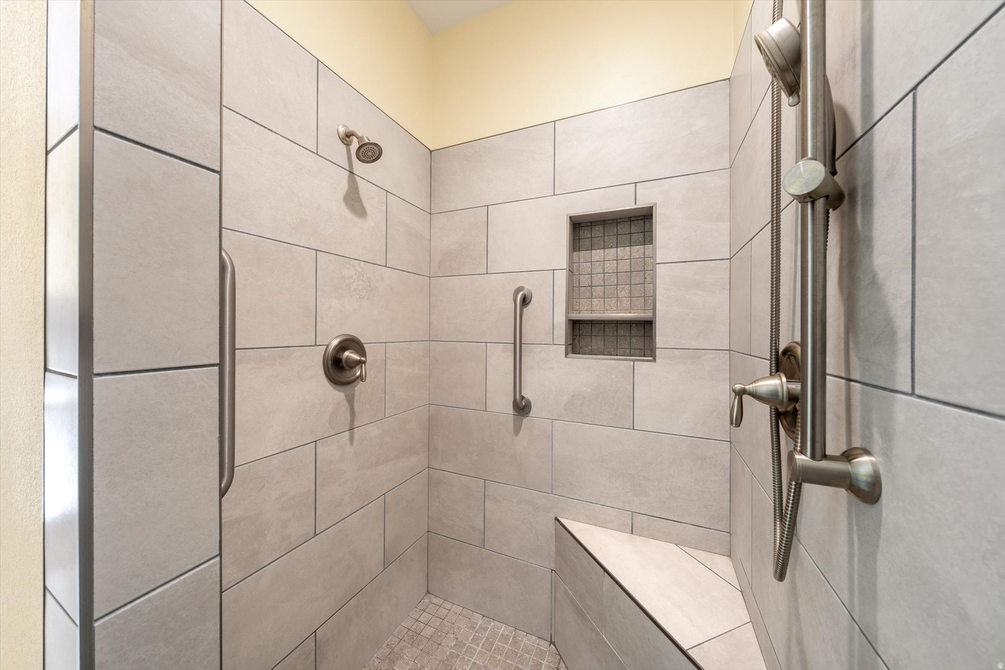 SPRINGFIELD TH 1 - Residential