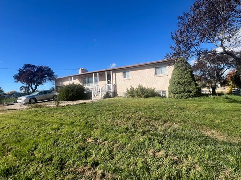 Photo of 4210 W 1975 N, Plain City, UT 84404 (MLS # 2123170)