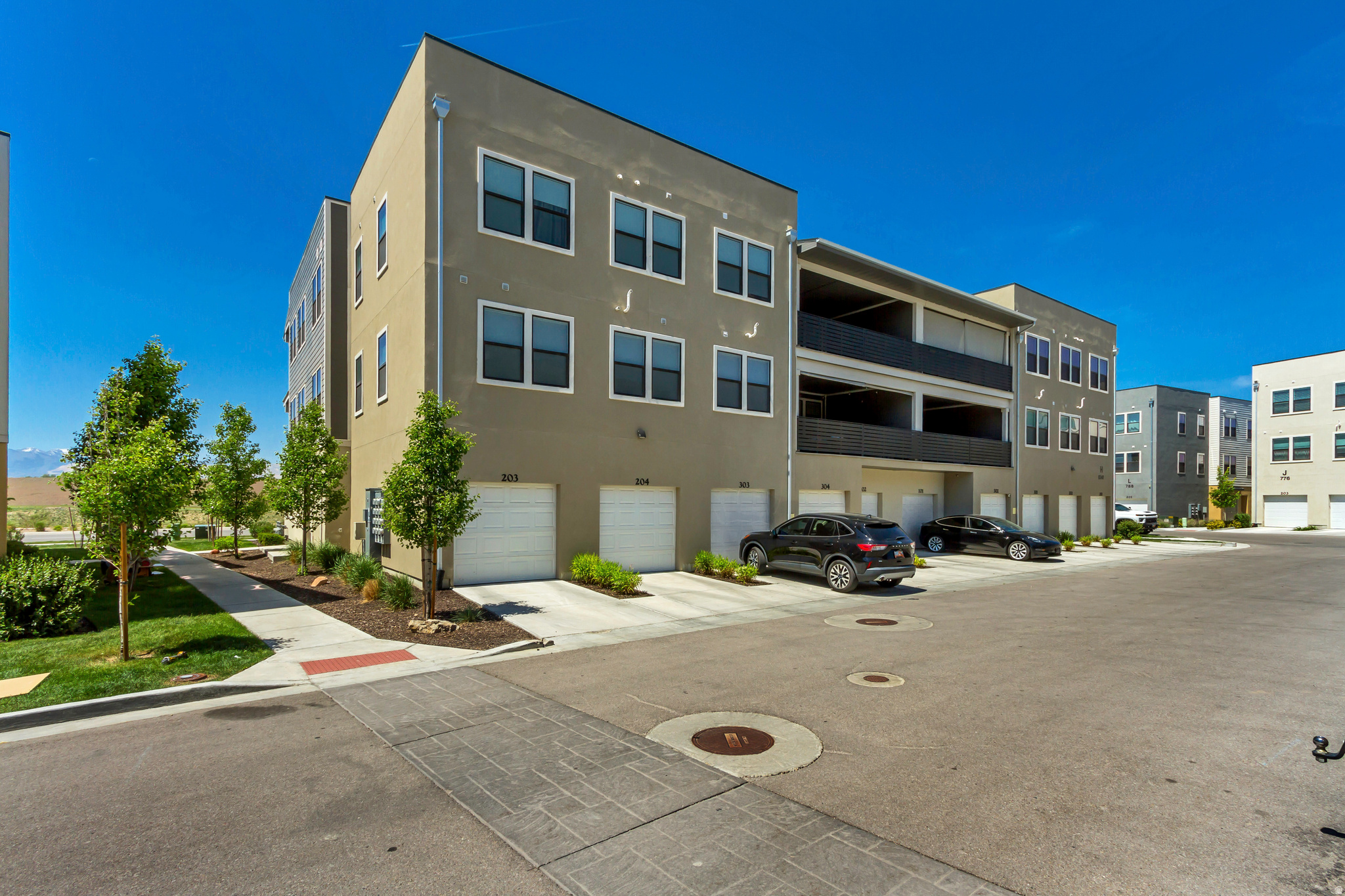 JORDAN HEIGHTS AT VIEW 78 PHASE 1 D - Residential