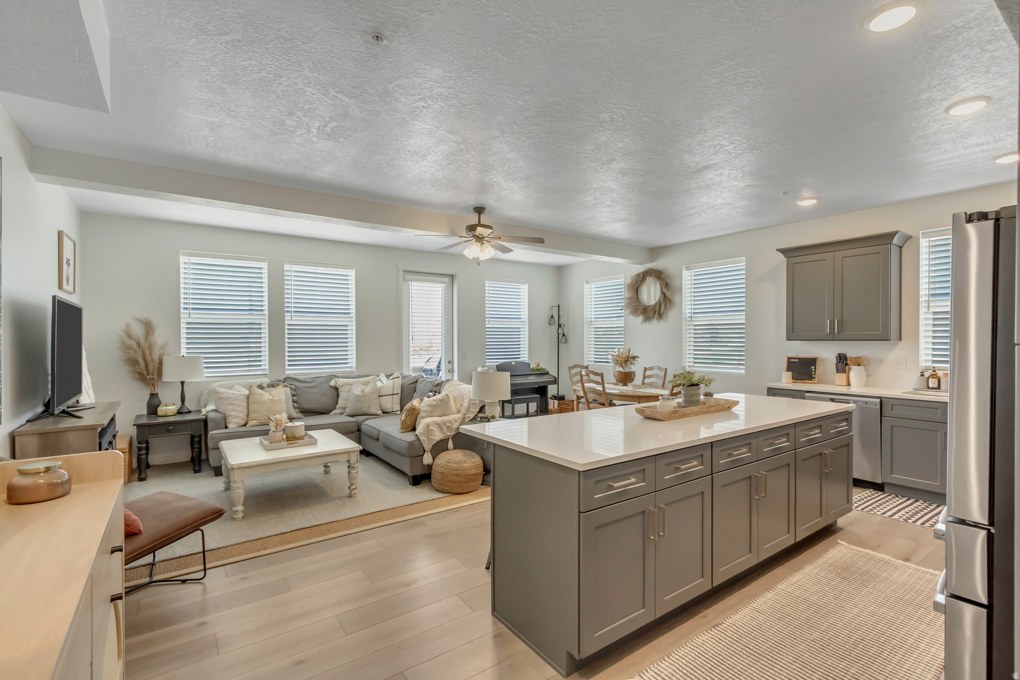 JORDAN HEIGHTS AT VIEW 78 PHASE 1 D - Residential