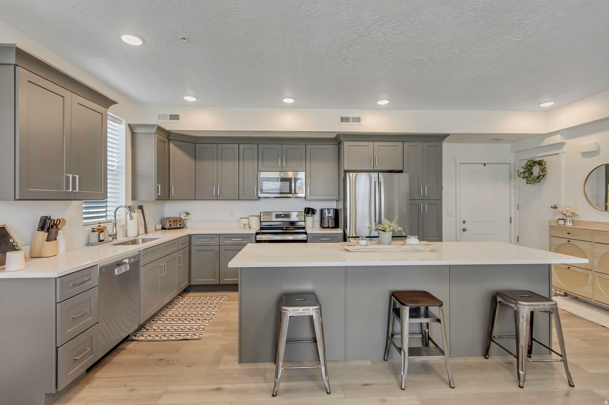 JORDAN HEIGHTS AT VIEW 78 PHASE 1 D - Residential
