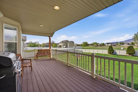 Tiny photo for 134 N WAGON WHEEL CIR, Farmington, UT 84025 (MLS # 2148083)