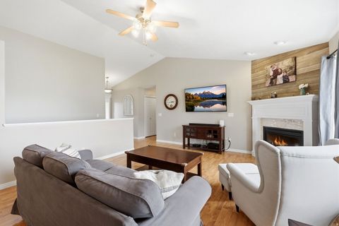Tiny photo for 134 N WAGON WHEEL CIR, Farmington, UT 84025 (MLS # 2148083)