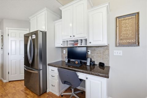 Tiny photo for 134 N WAGON WHEEL CIR, Farmington, UT 84025 (MLS # 2148083)