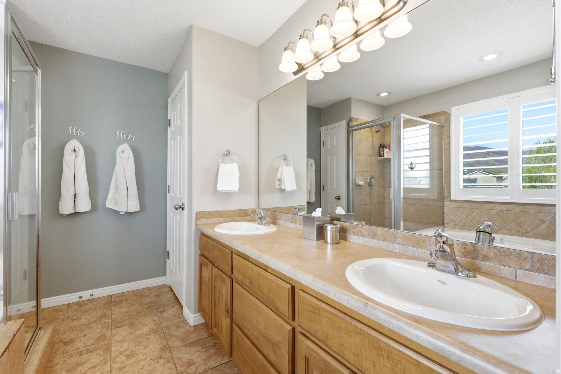 FARMINGTON RANCHES - Residential