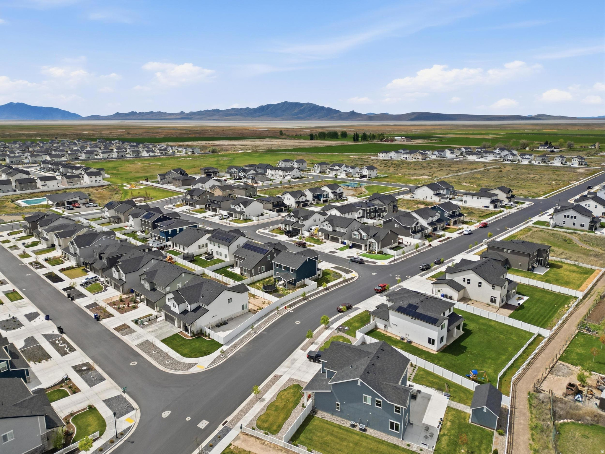 SHORELINE BAYVIEW - Residential