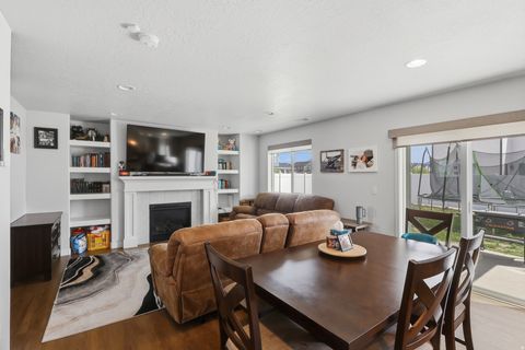 Tiny photo for 2927 S 2600 W, Syracuse, UT 84075 (MLS # 2151043)