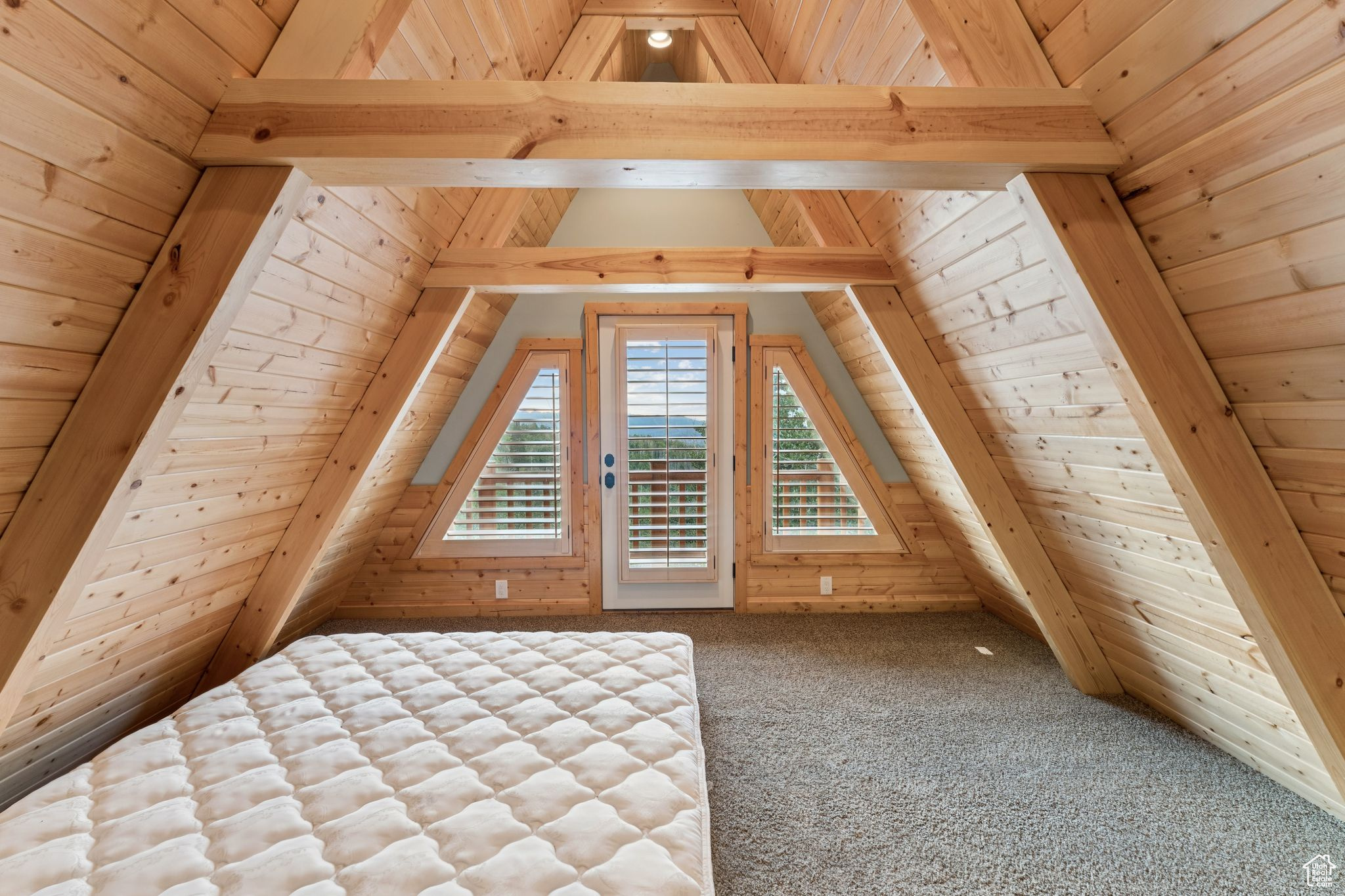 TIMBER LAKES - Residential