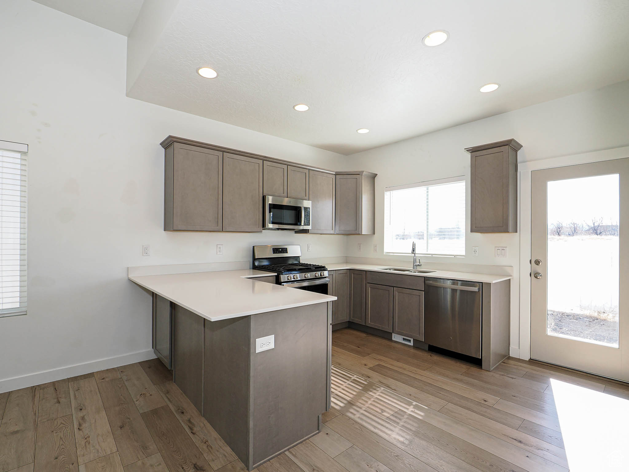 425 W Domain Ln, Grantsville, Utah image 4