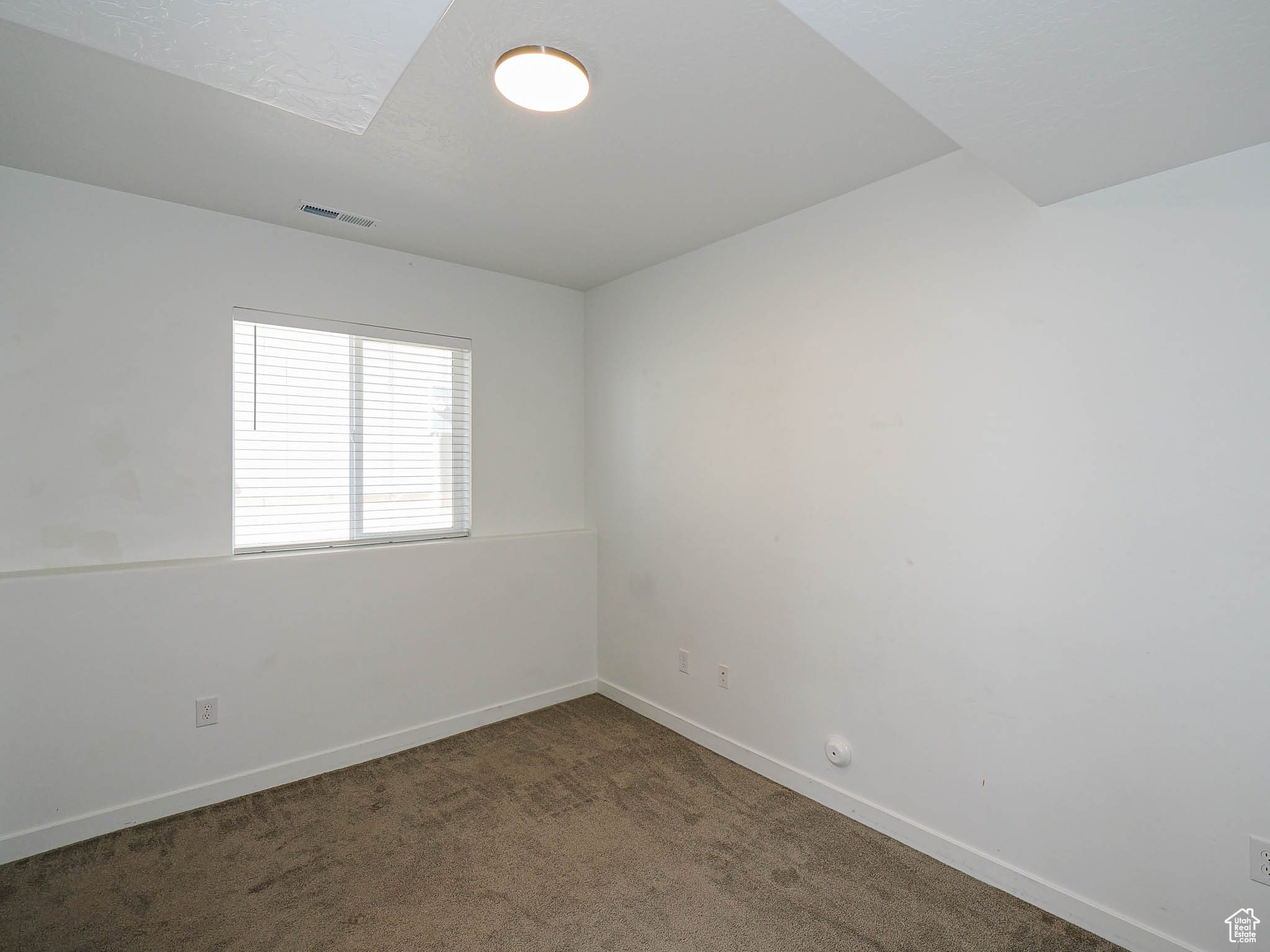 425 W Domain Ln, Grantsville, Utah image 23