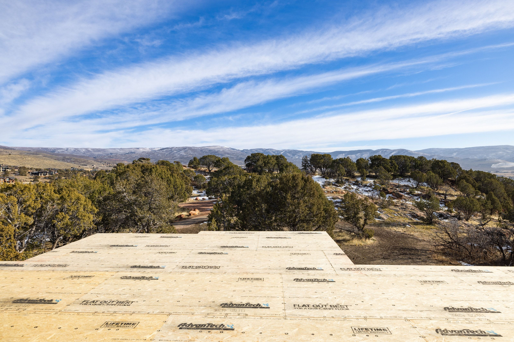 RED LEDGES - Residential