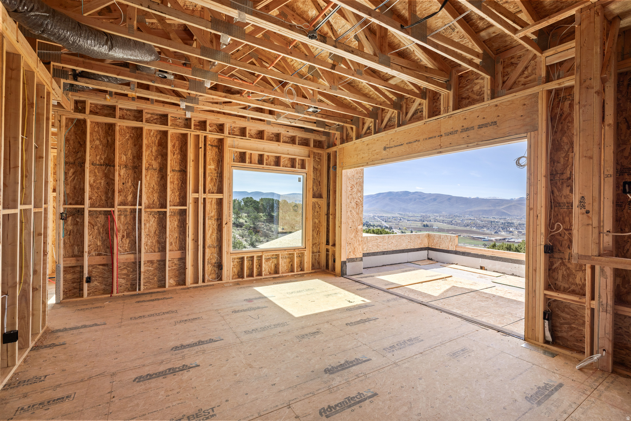 RED LEDGES - Residential