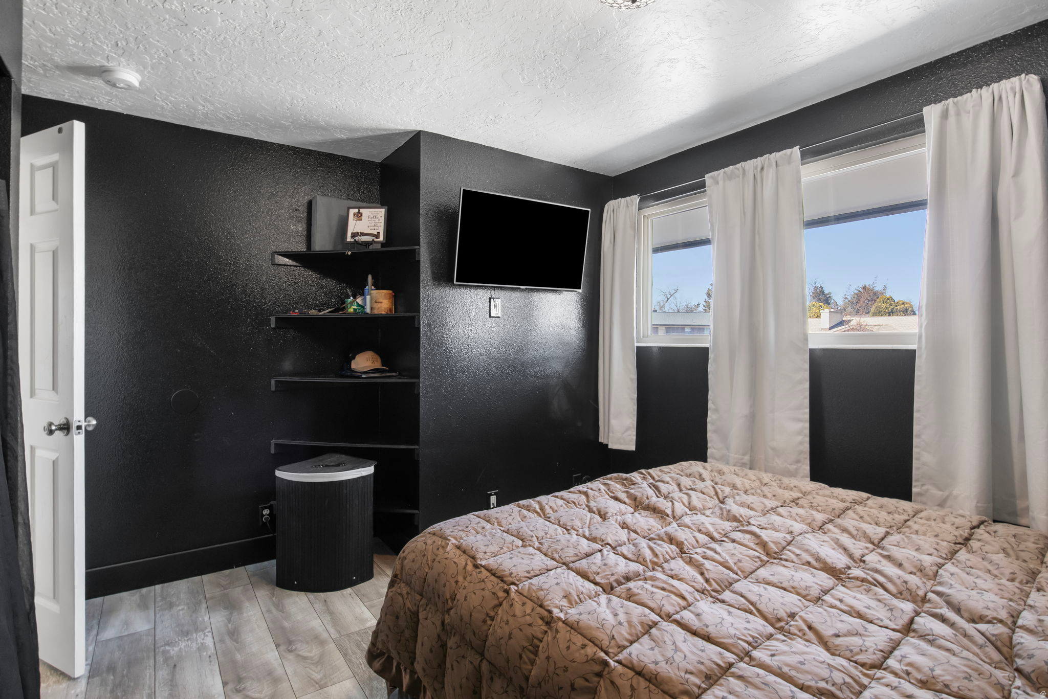 BLAKE HEIGHTS - Residential