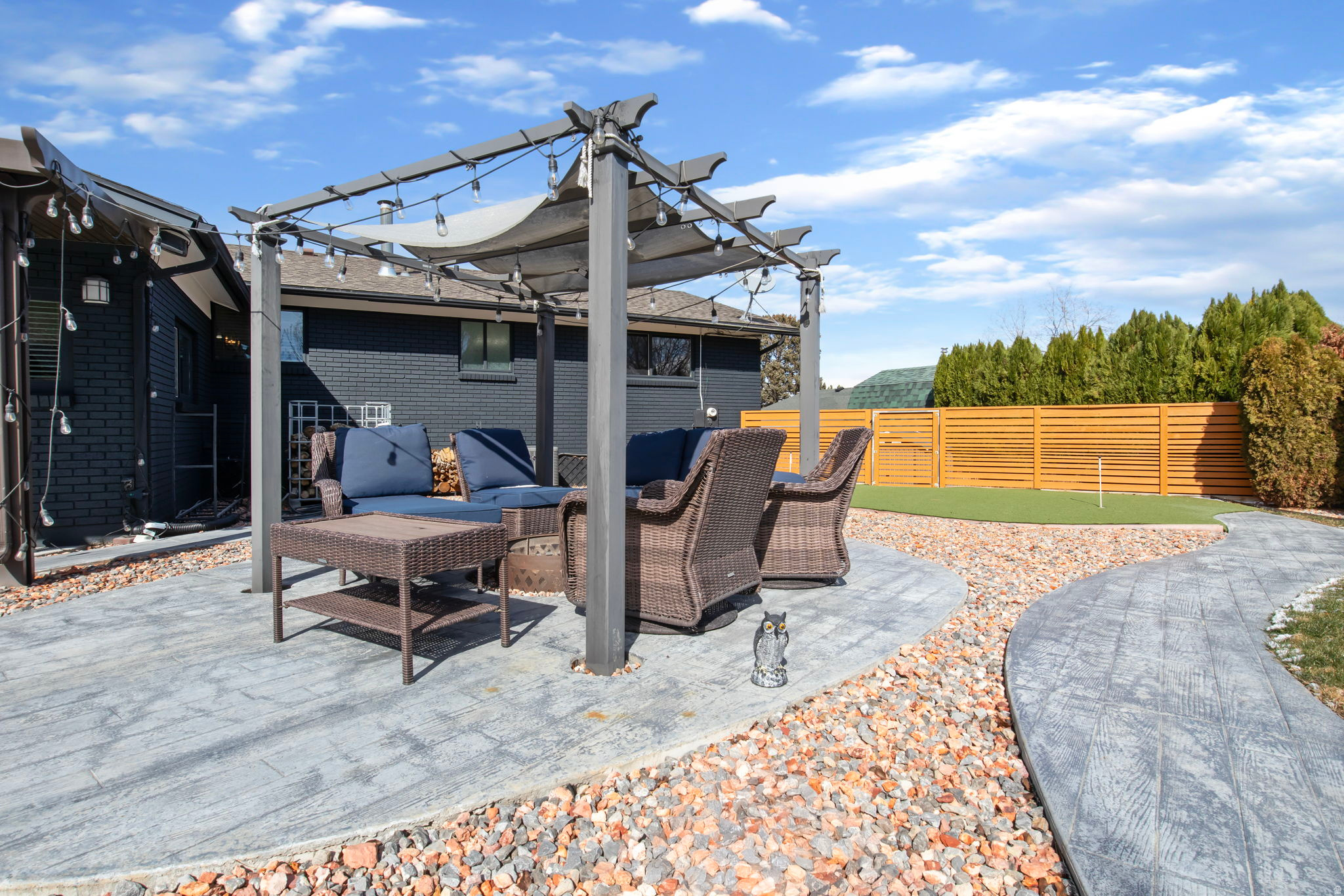 BLAKE HEIGHTS - Residential