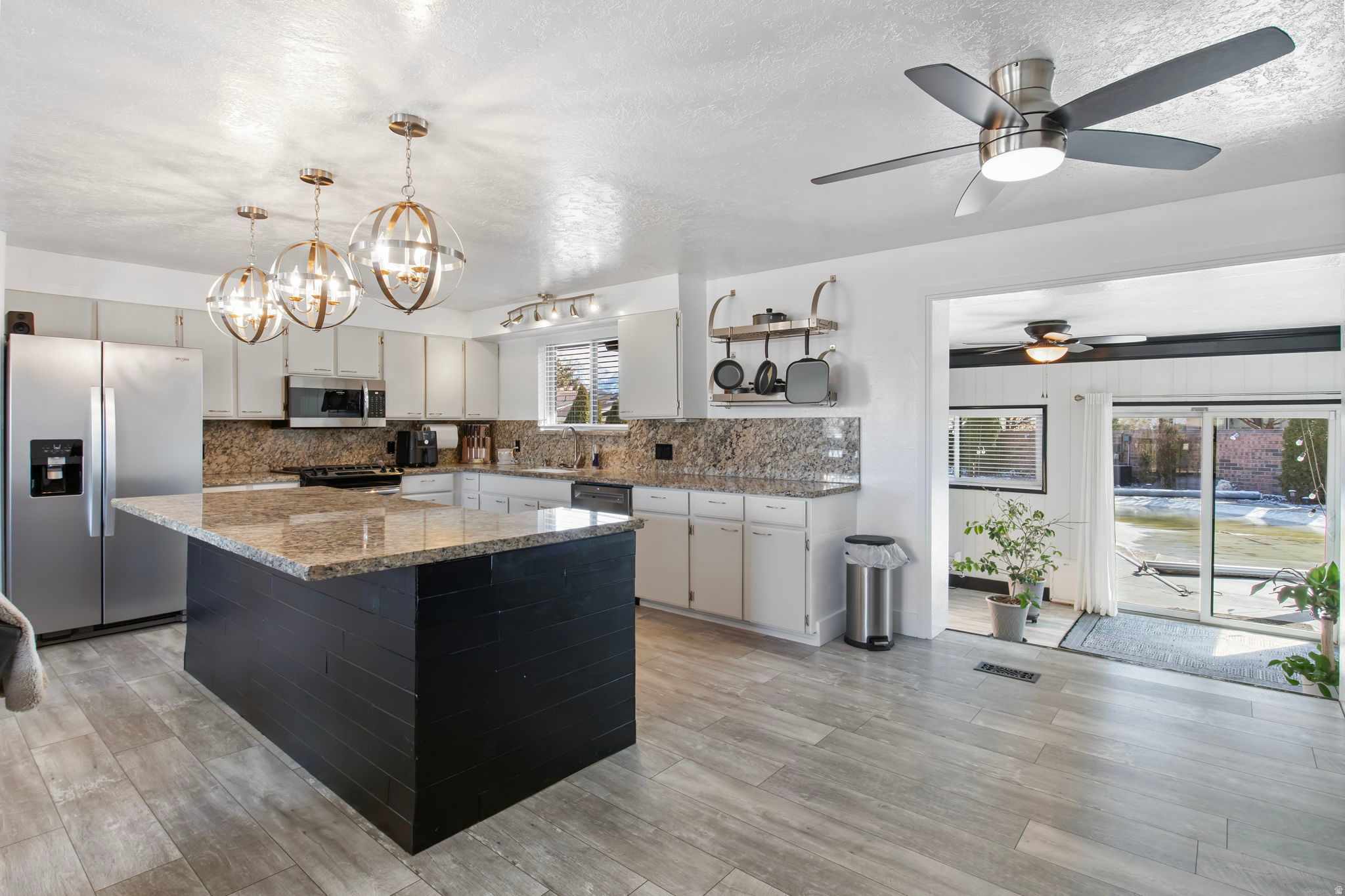 BLAKE HEIGHTS - Residential