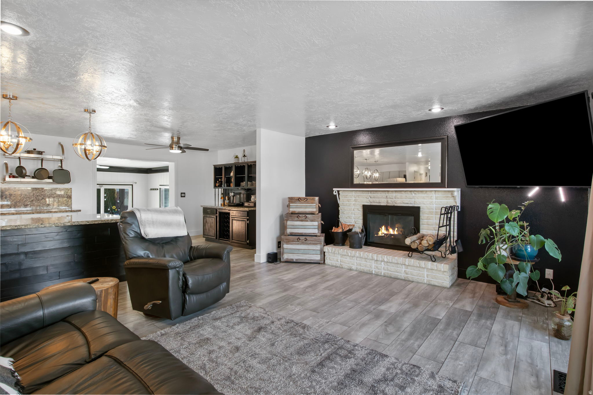 BLAKE HEIGHTS - Residential