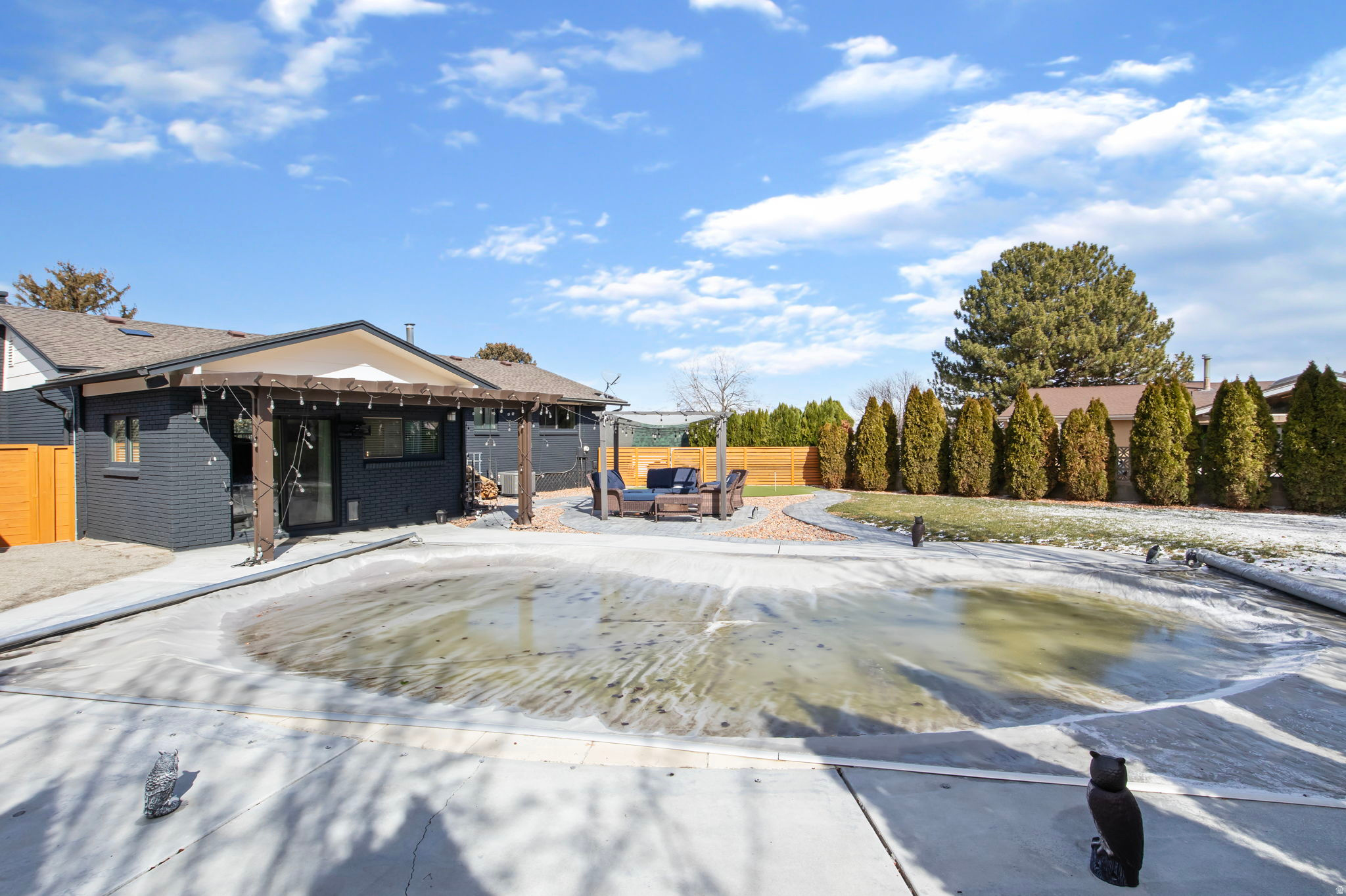 BLAKE HEIGHTS - Residential