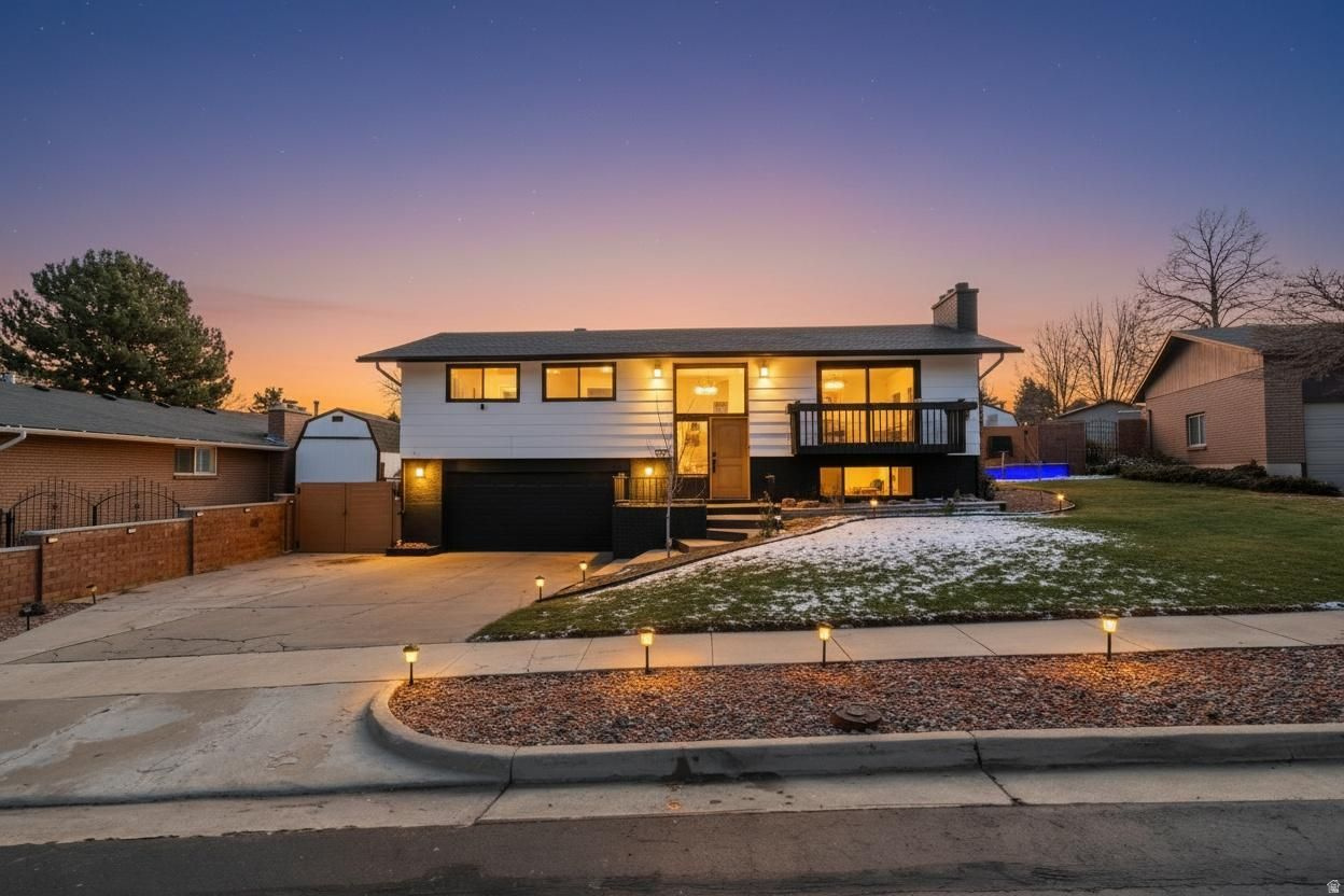 BLAKE HEIGHTS - Residential