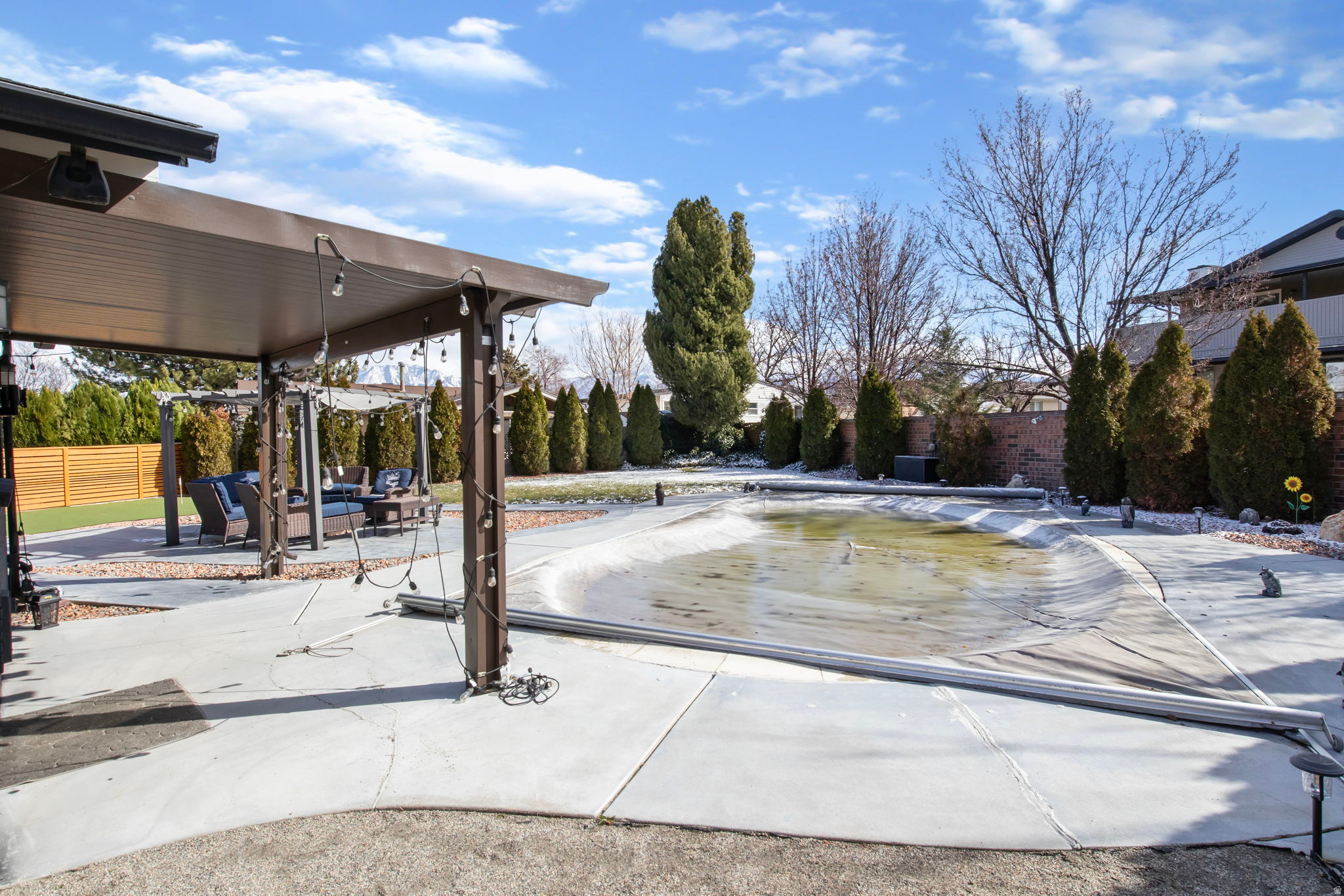 BLAKE HEIGHTS - Residential