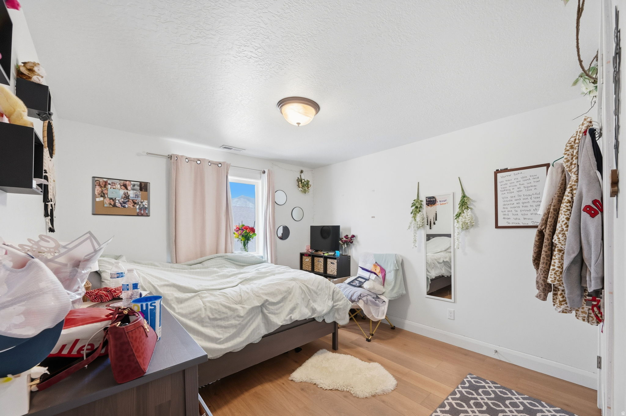 LEXINGTON GREENS AT OVERLAKE - Residential