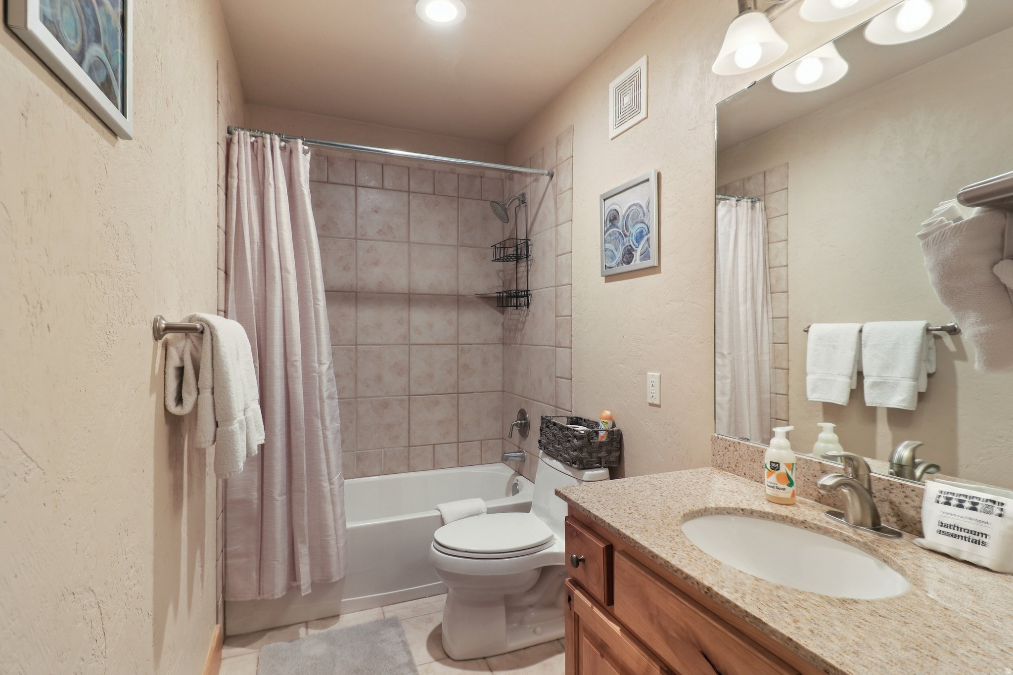 FOX POINTE@REDSTONE - Residential