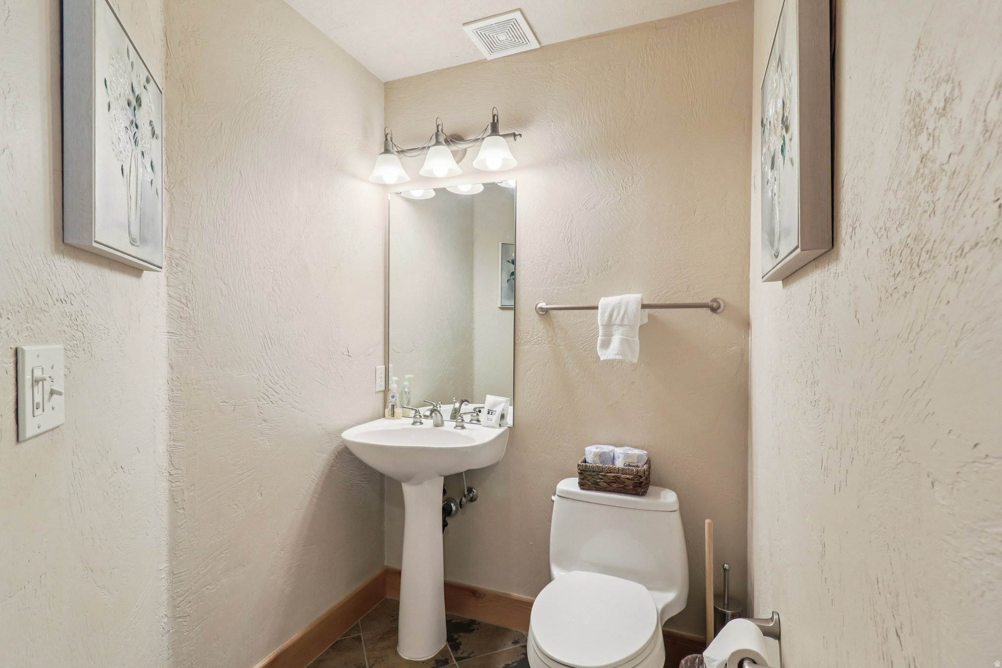 FOX POINTE@REDSTONE - Residential