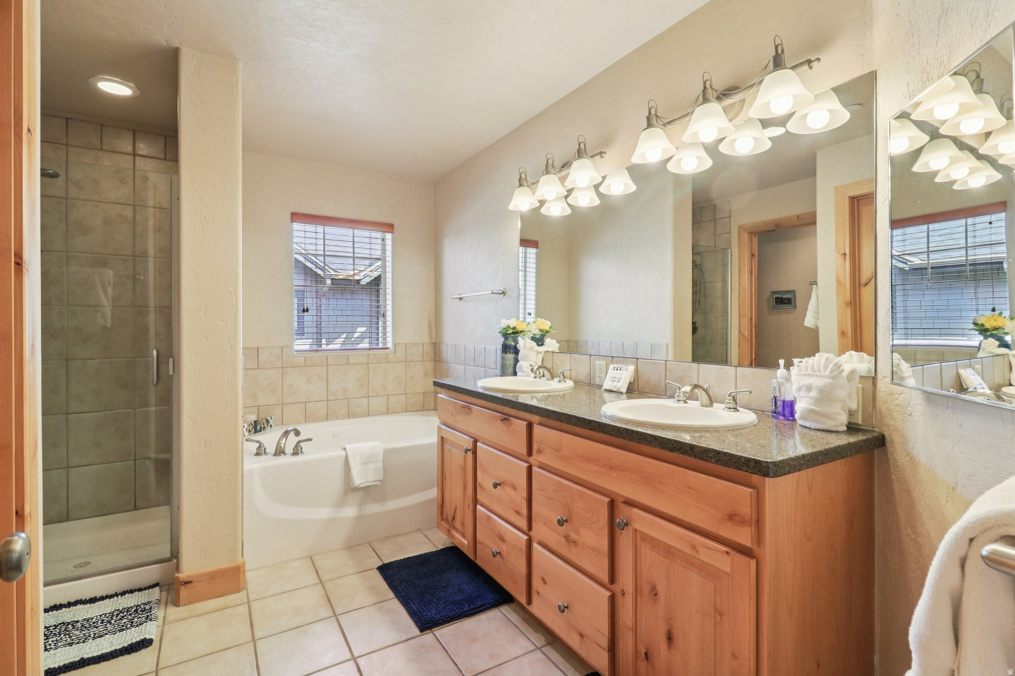 FOX POINTE@REDSTONE - Residential
